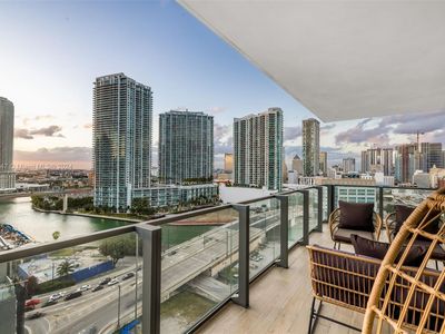 68 SE 6th St APT 1112, Miami, FL, 33130