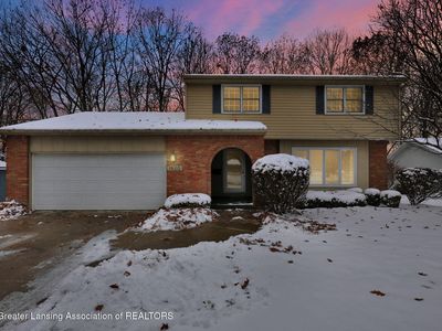 1920 Briarwood Dr, Lansing, MI, 48917