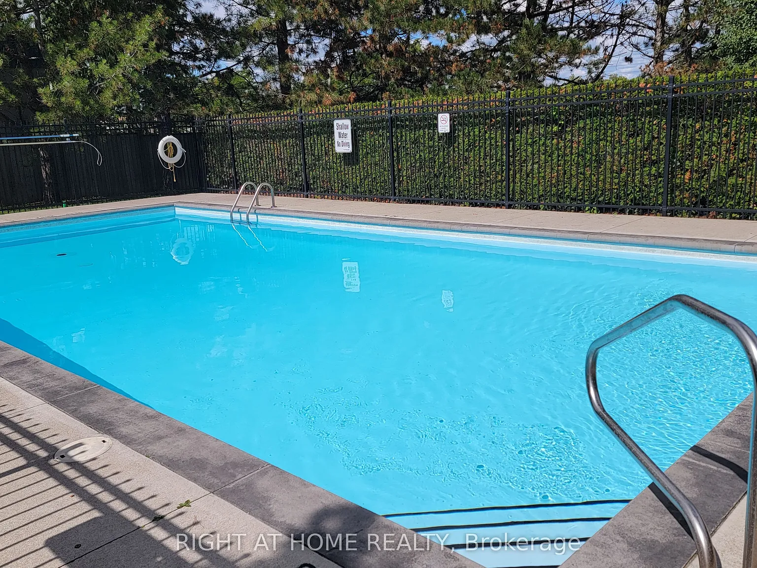 2 bed, $1,650 — Photo 2