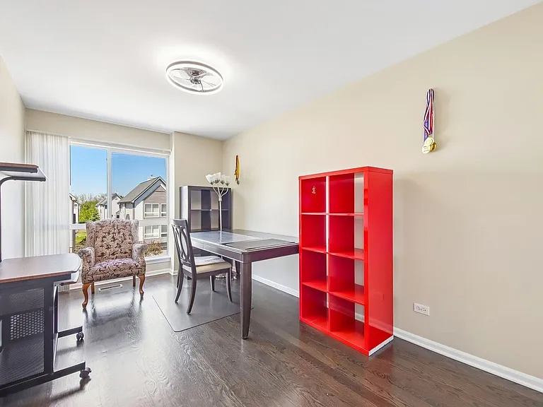 673 Fountainview Dr #673 — Photo 17