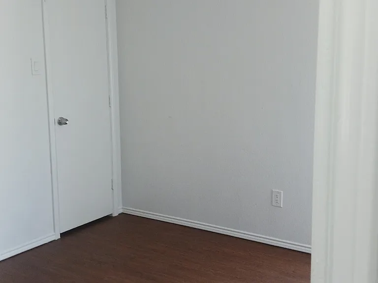 309 S Texas St — Photo 6