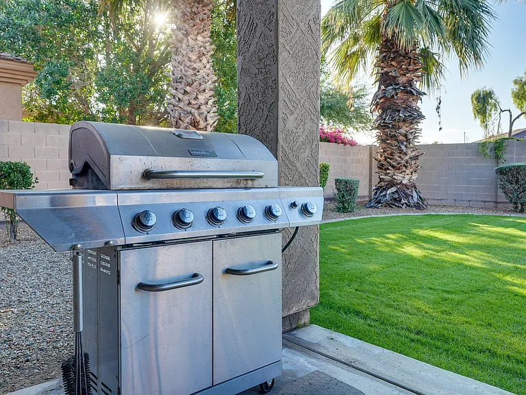 13387 W Coronado Rd — Photo 35
