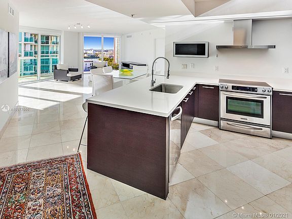 2nd image of 200 Sunny Isles Blvd #21403