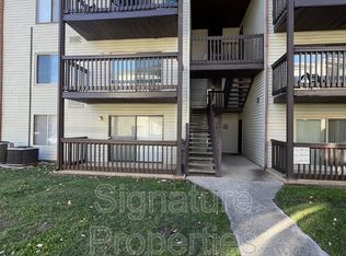 208 Wells Ct, Hampton, VA 23666