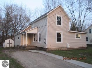 215 Valley Ave, Alma, MI 48801