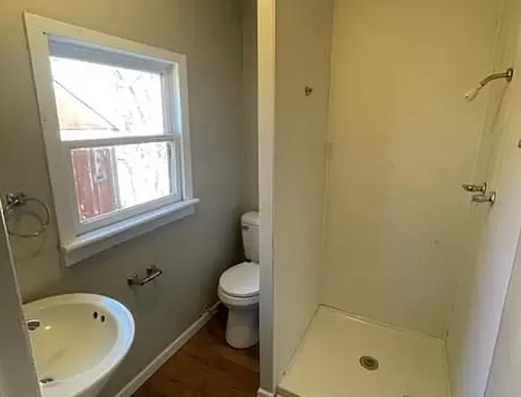 1136 Sunset Rd — Photo 10