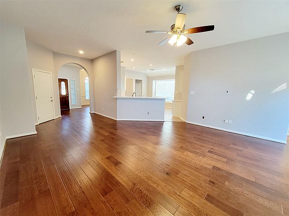 2nd image of 23523 Peacock Gap Ln