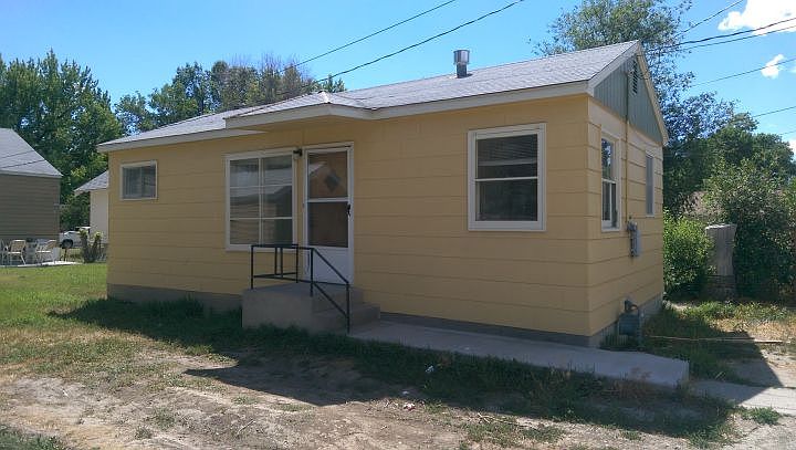 1st image of 315 1/2 Alderson Ave