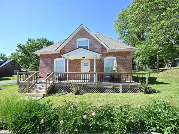 306 Lewis St, Edgerton, MO 64444