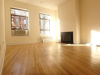 Rented by Manhattan Connection