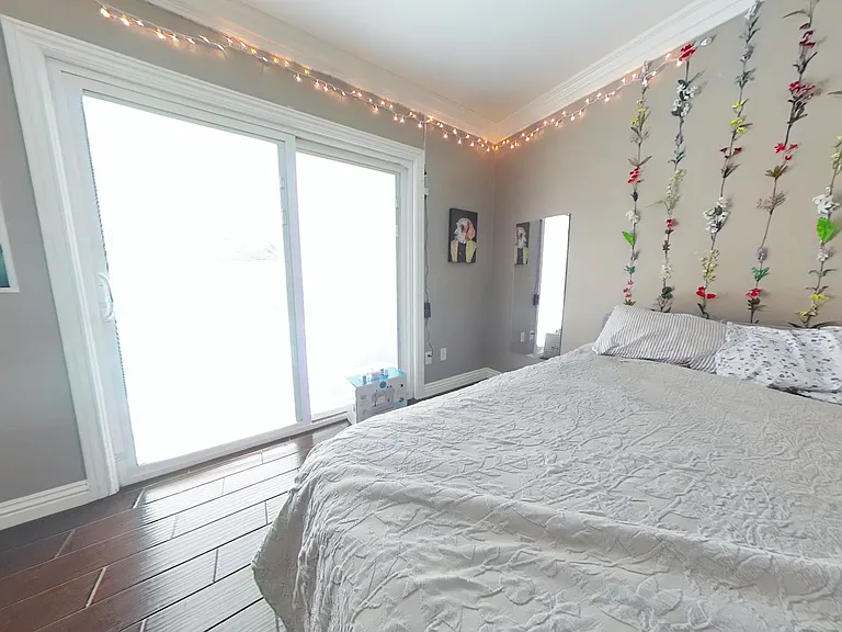 4865 Campanile Dr — Photo 10