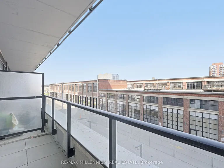 181 Sterling Rd #314 — Photo 11