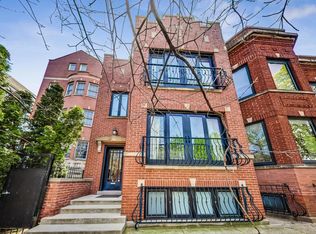 1453 W Fletcher St #1, Chicago, IL 60657