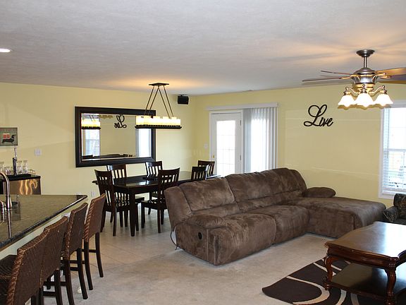 4th image of 5054 Diamond Dr