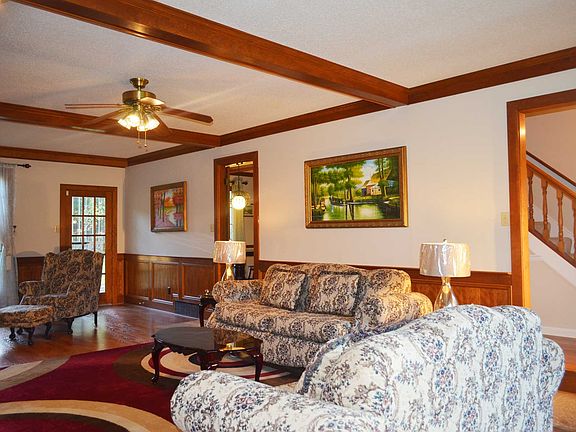 5th image of 7251 Egerton Ln