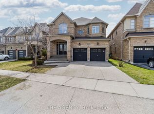 2340 Thruxton Dr, Oakville, ON L6H0C5