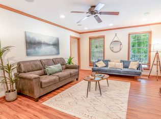 322 Trappers Run Dr, Cary, NC 27513