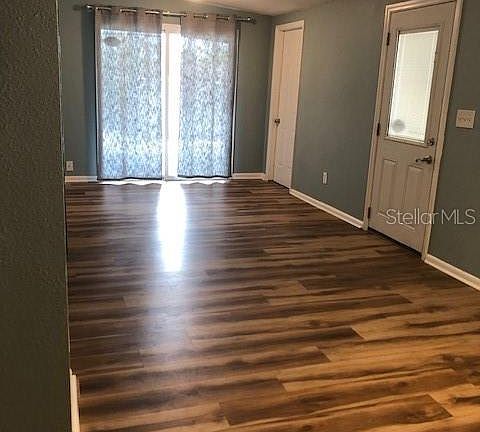 4th image of 503 White Oak Ave
