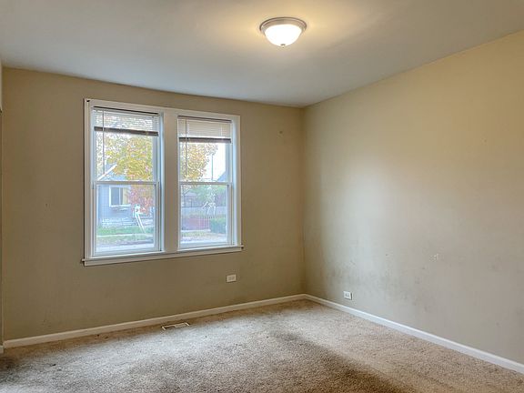5th image of 13232 S Carondolet Ave