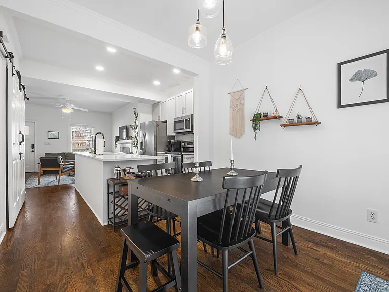 144 Holiday Ave NE — Photo 18