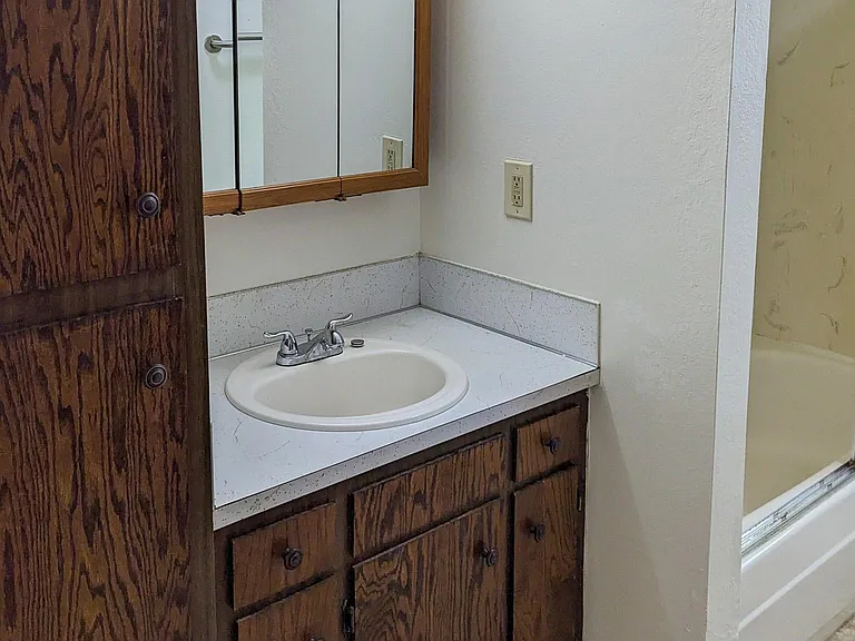 1338 Main St #2 — Photo 10