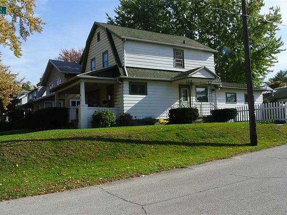 2nd image of 1902 E Ewing Ave