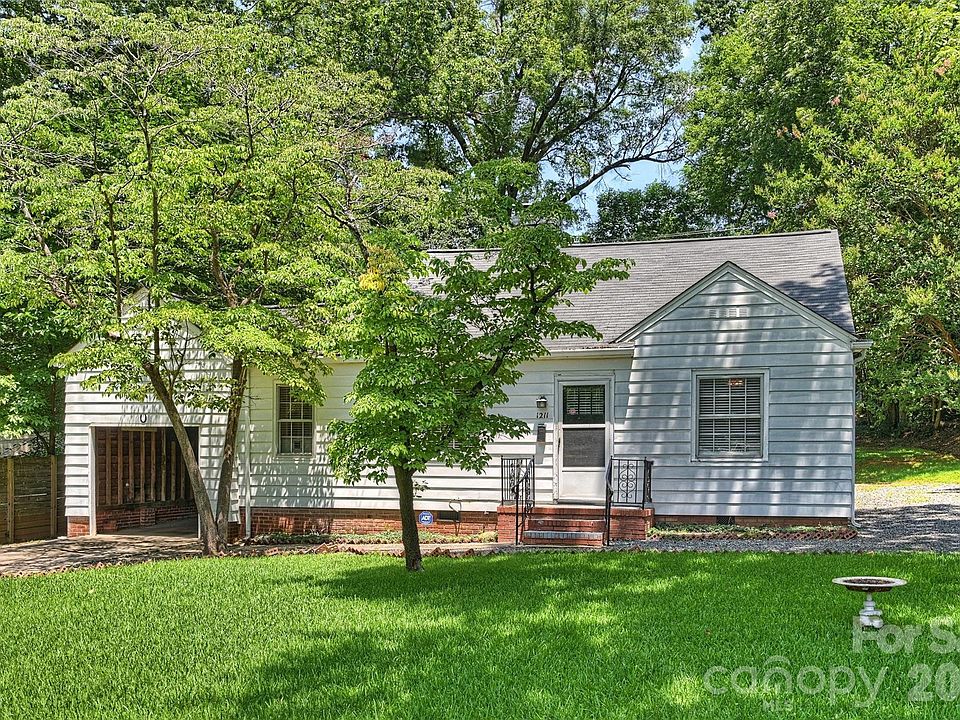 1st image of 1211 Woodland Dr