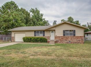 1305 E Shawnee St, Tahlequah, OK 74464