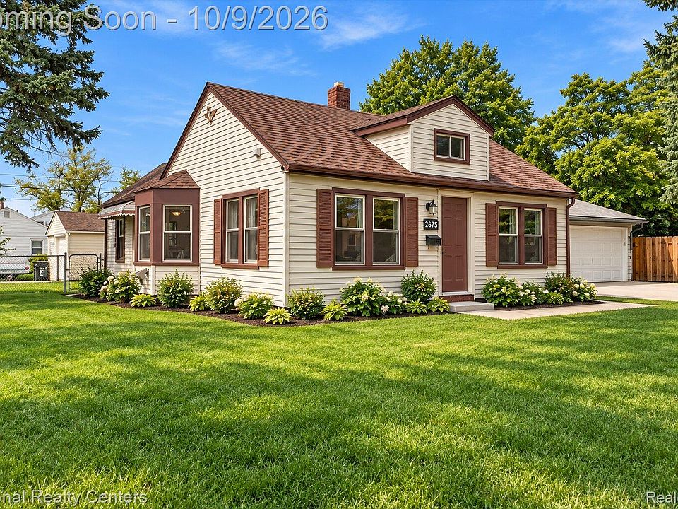 1st image of 20875 Elroy Ave
