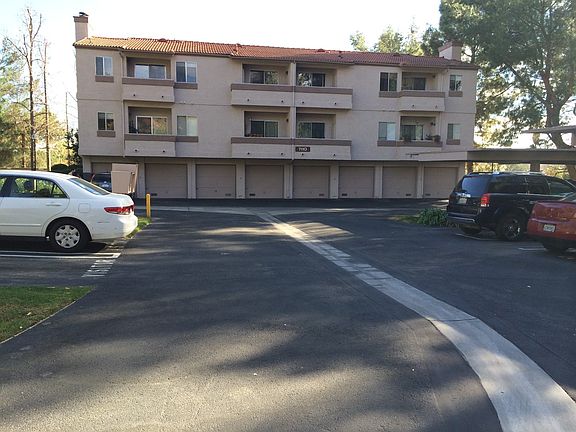 3rd image of 7110 Woodlake Ave Unit G