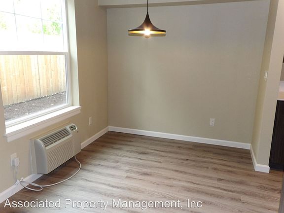 3rd image of 690 SE 5th Ave APT 106