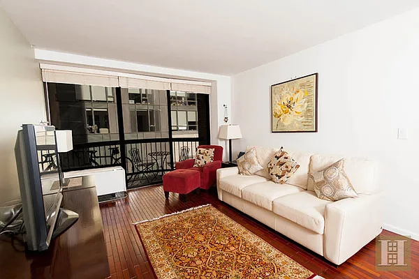 Rented by Halstead Real Estate | media 19