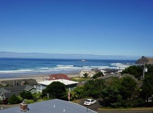 1915 NE 71st St, Lincoln City, OR 97367