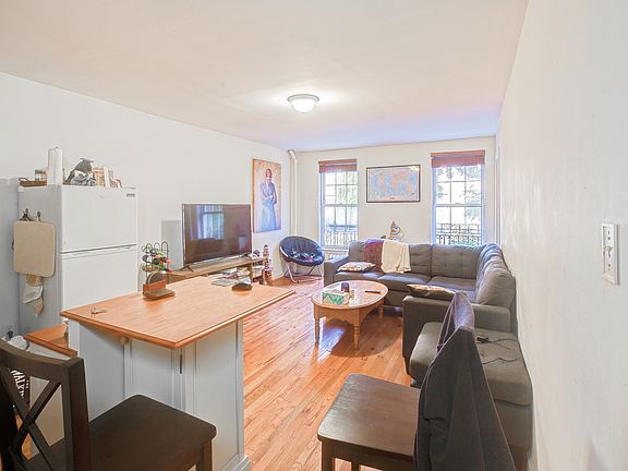 2nd image of 338 E 19th St APT 2