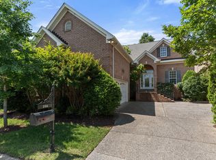 106 Newport Cir, Hendersonville, TN 37075