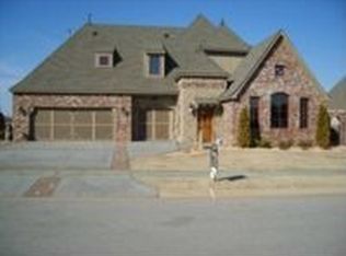 3602 SW Champagne Ave, Bentonville, AR 72712