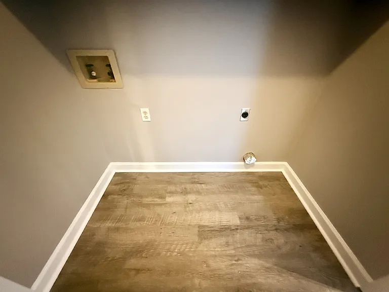 715 Prestige Blvd — Photo 10
