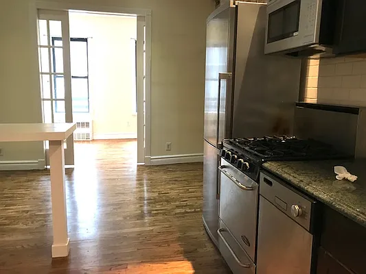 Rented by Oxford Property Group | media 17