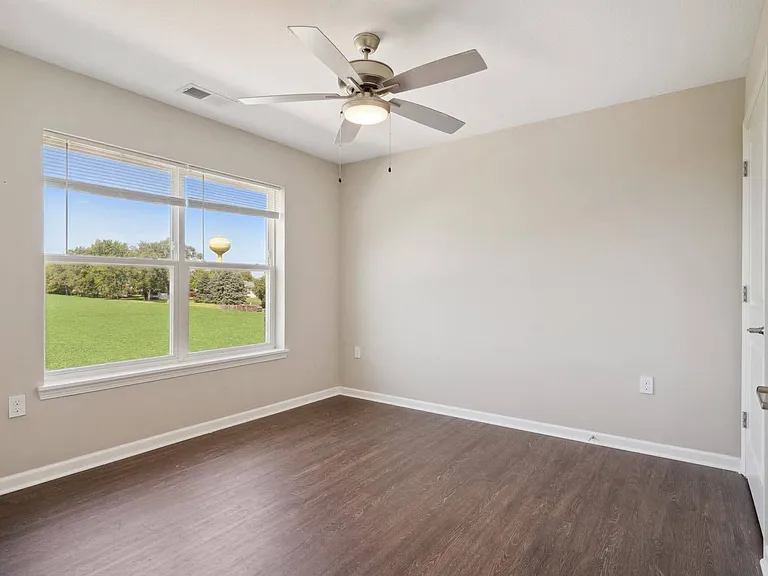 Chandler Pointe Senior Living — Photo 30