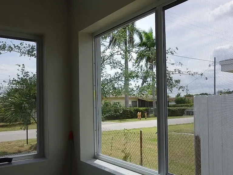 8861 SW 127th Ter — Photo 59