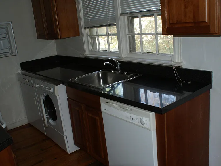 1523 W Little Creek Rd #3 — Photo 3