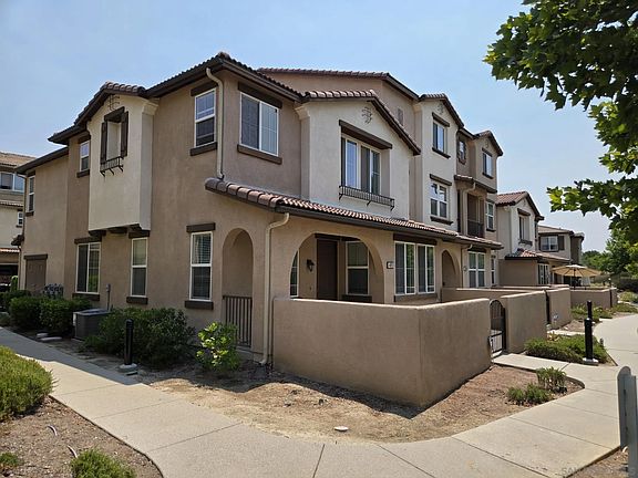 2nd image of 40951 Belleray Ave