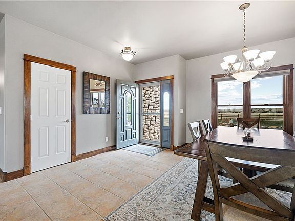 5th image of 4040 Valley Canyon Ranch Rd
