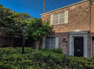 6475 Burgoyne Rd #38, Houston, TX 77057