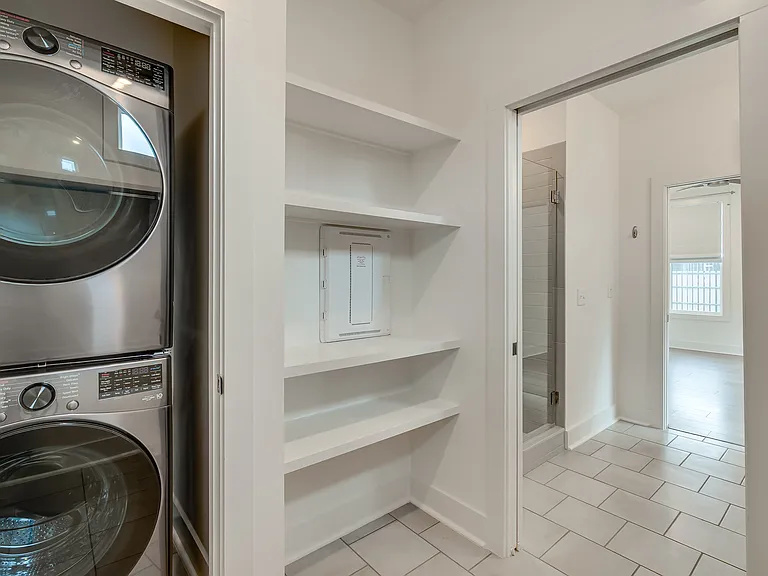 1613 Marshall Hollow Dr #303 — Photo 8