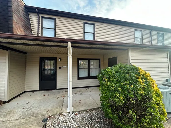 827 Springfield Rd, Danville, VA 24540