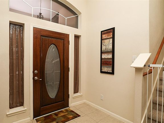 5th image of 6815 Arbor Hollow Ln