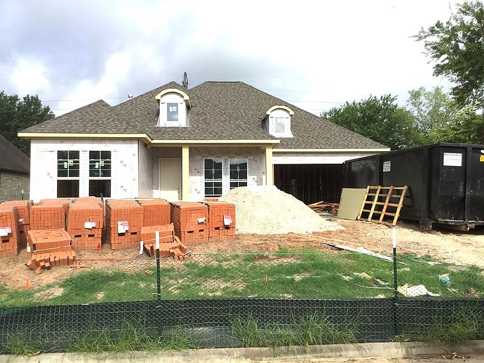 1st image of 150 Hillsbourough
