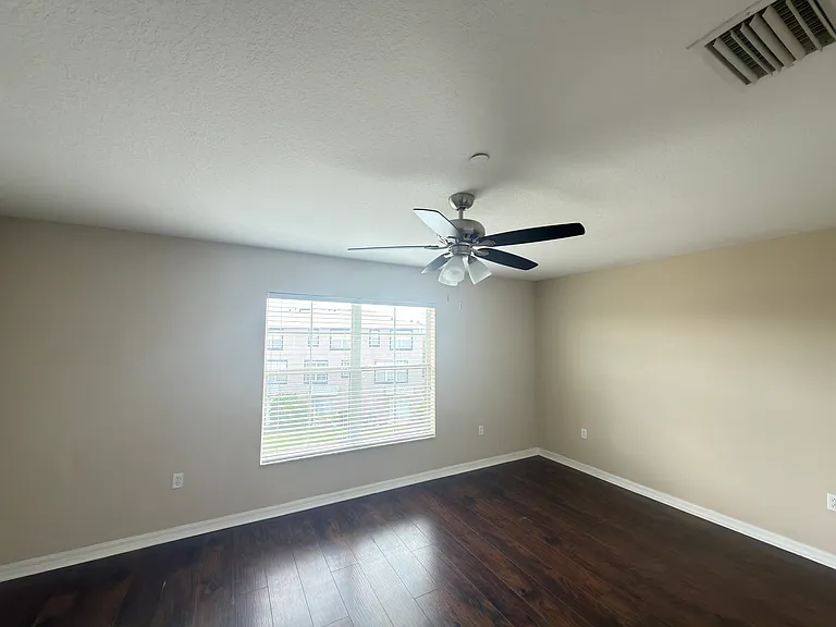 2536 Lexington Oak Dr — Photo 9