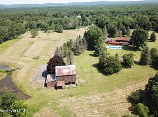 4501 Blytheburn Rd, Mountain Top, PA 18707